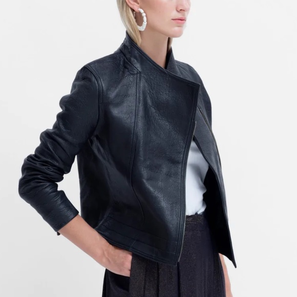 Real Leather Jacket - Picture 1 of 6
